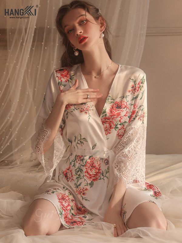 Áo Choàng Ngủ Nữ