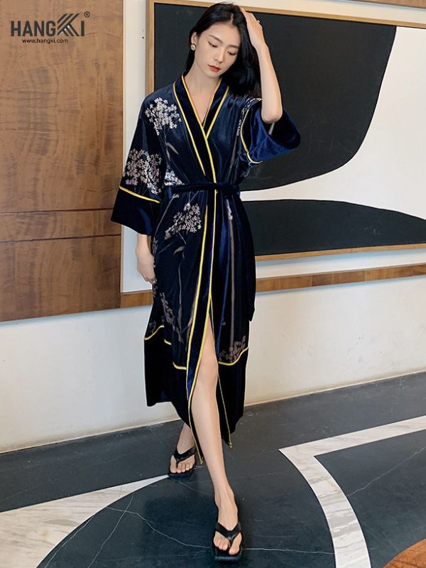 Áo Choàng Ngủ Nữ