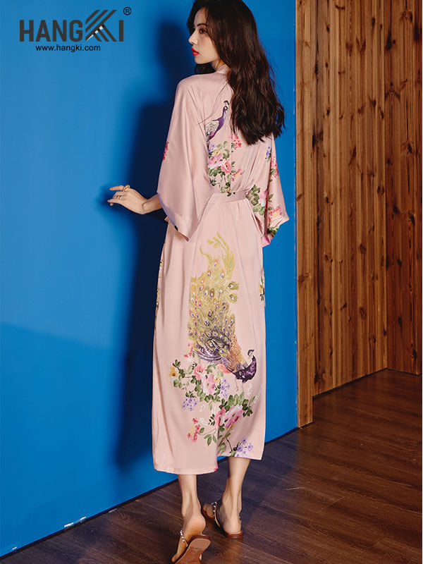 áo khoác ngủ lụa