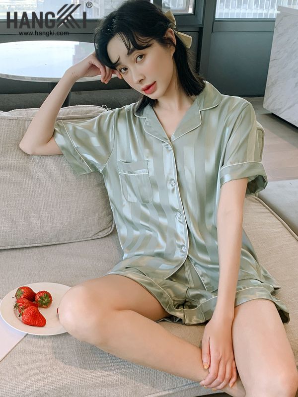 DN04 - Đồ Ngủ Đôi