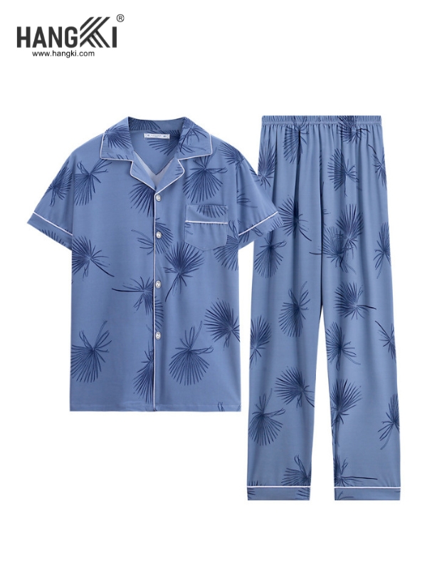 Bộ pijama lụa HANGKI màu xanh họa tiết lá cọ, áo cộc tay cài cúc và quần dài ống suông