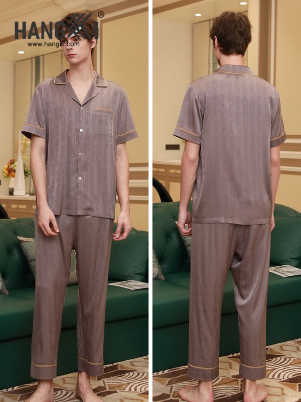 Bộ pijama lụa nam màu nâu xám tay ngắn quần dài thương hiệu Hangxit nhìn từ trước và sau