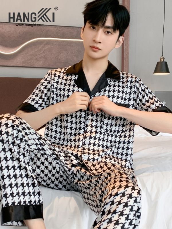 TC02 - Đồ Ngủ Pijama Nam Tay Cộc Quần Dài Lụa