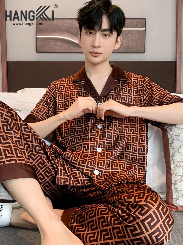 TC03 - Đồ Ngủ Pijama Nam Tay Cộc Quần Dài Lụa