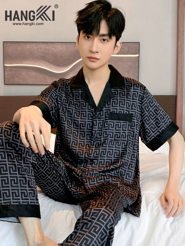 TC03 - Đồ Ngủ Pijama Nam Tay Cộc Quần Dài Lụa