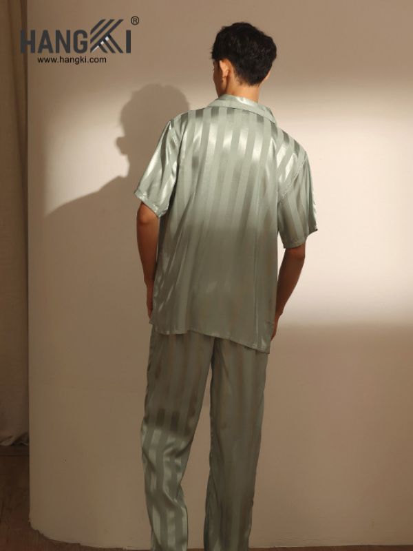 TC07 - Đồ Ngủ Pijama Nam Tay Cộc Quần Dài Lụa