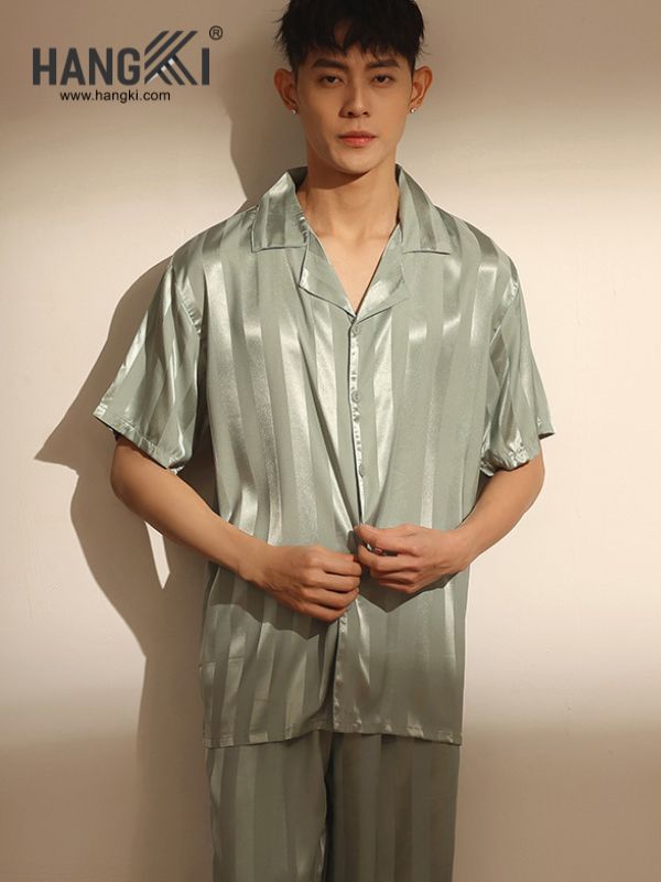 TC07 - Đồ Ngủ Pijama Nam Tay Cộc Quần Dài Lụa