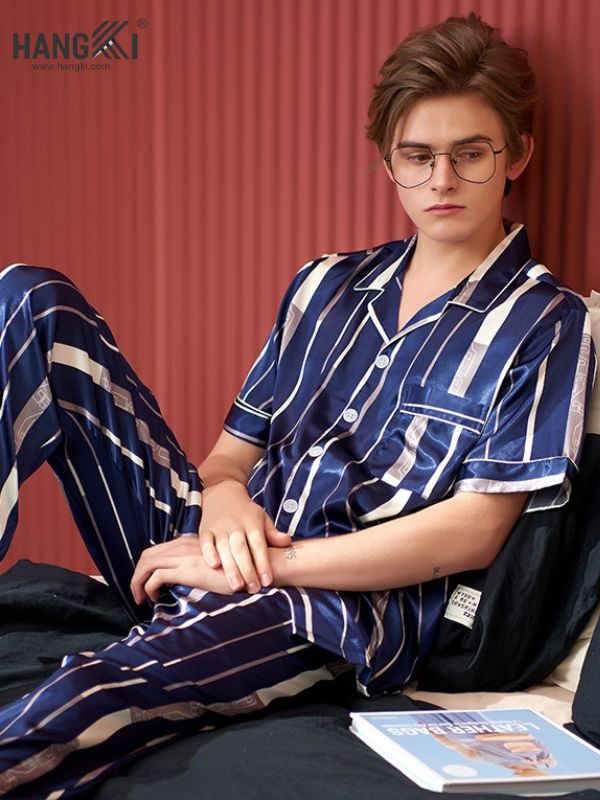 TC09 - Đồ Ngủ Pijama Nam Tay Cộc Quần Dài Lụa