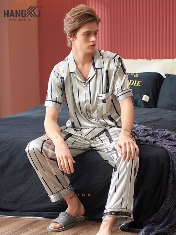 TC09 - Đồ Ngủ Pijama Nam Tay Cộc Quần Dài Lụa