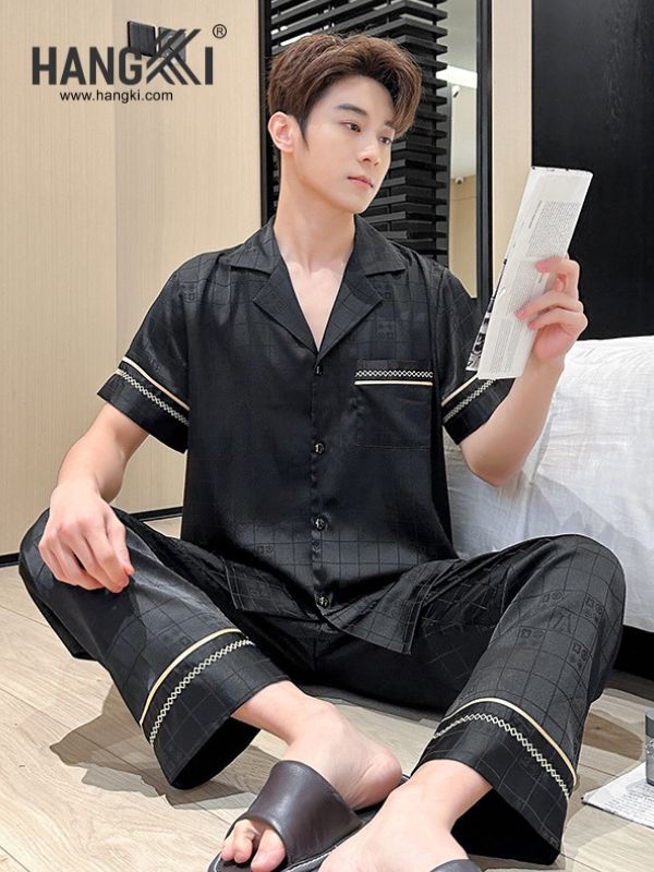 TC104 - Đồ Ngủ Pijama Nam Tay Cộc Quần Dài Lụa