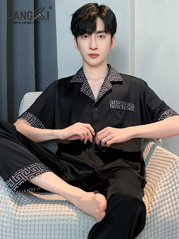 TC107 - Đồ Ngủ Pijama Nam Tay Cộc Quần Dài Lụa