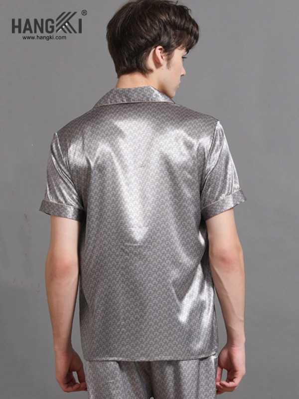 TC108 - Đồ Ngủ Pijama Nam Tay Cộc Quần Dài Lụa
