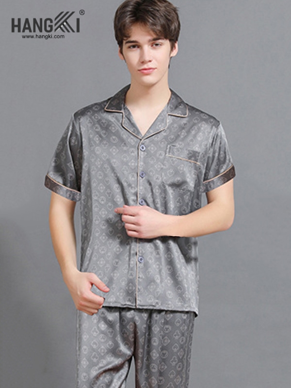 TC109 - Đồ Ngủ Pijama Nam Tay Cộc Quần Dài Lụa