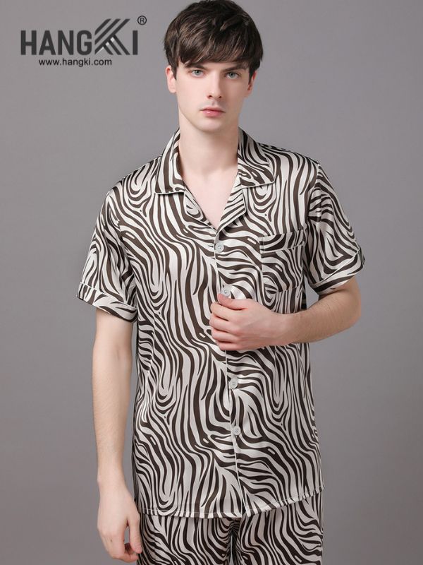 TC114 - Đồ Ngủ Pijama Nam Tay Cộc Quần Dài Lụa