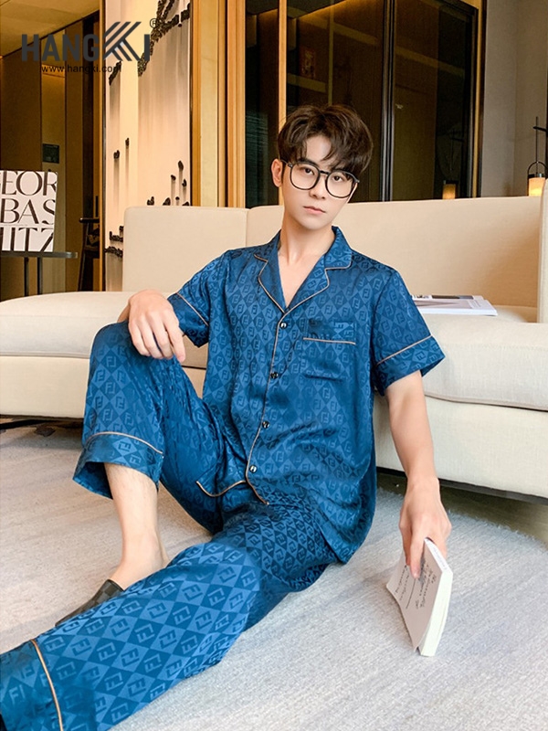 TC117 - Đồ Ngủ Pijama Nam Tay Cộc Quần Dài Lụa