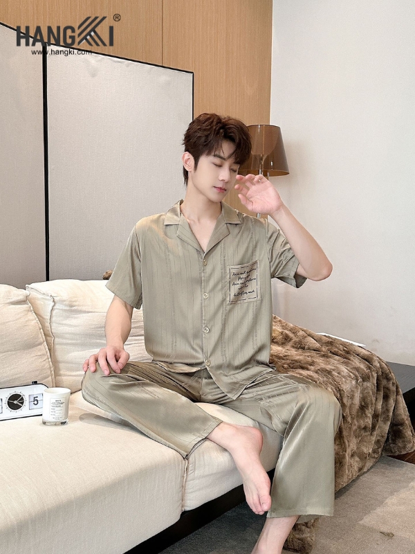 TC121 - Đồ Ngủ Pijama Nam Tay Cộc Quần Dài Lụa