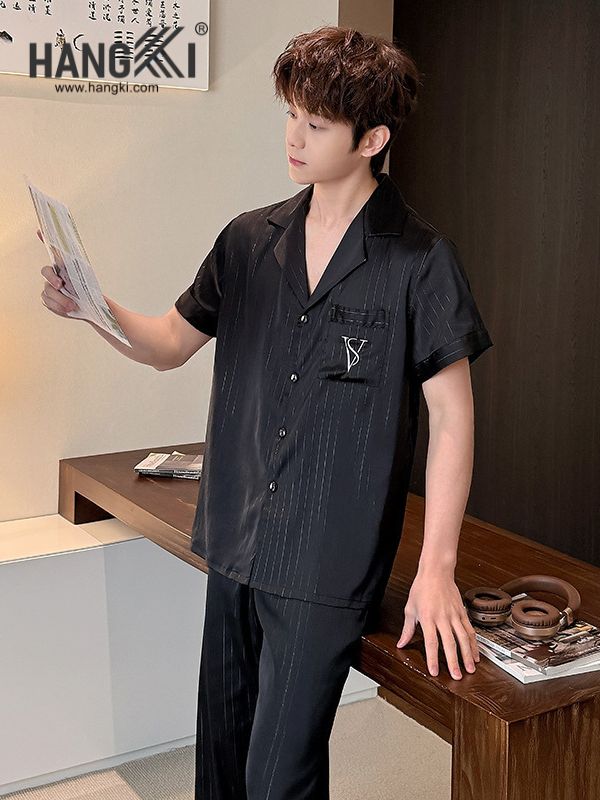 TC122 - Đồ Ngủ Pijama Nam Tay Cộc Quần Dài Lụa