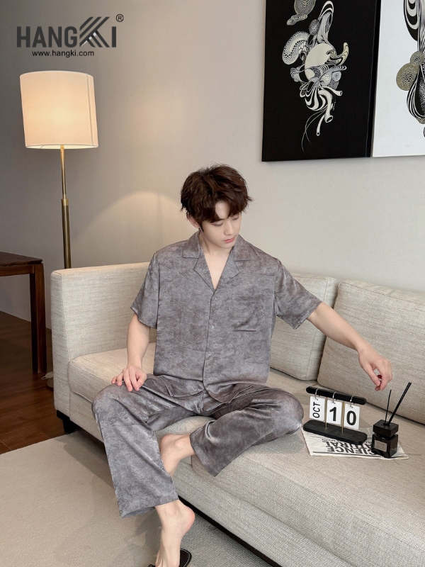 TC127 - Đồ Ngủ Pijama Nam Tay Cộc Quần Dài Lụa
