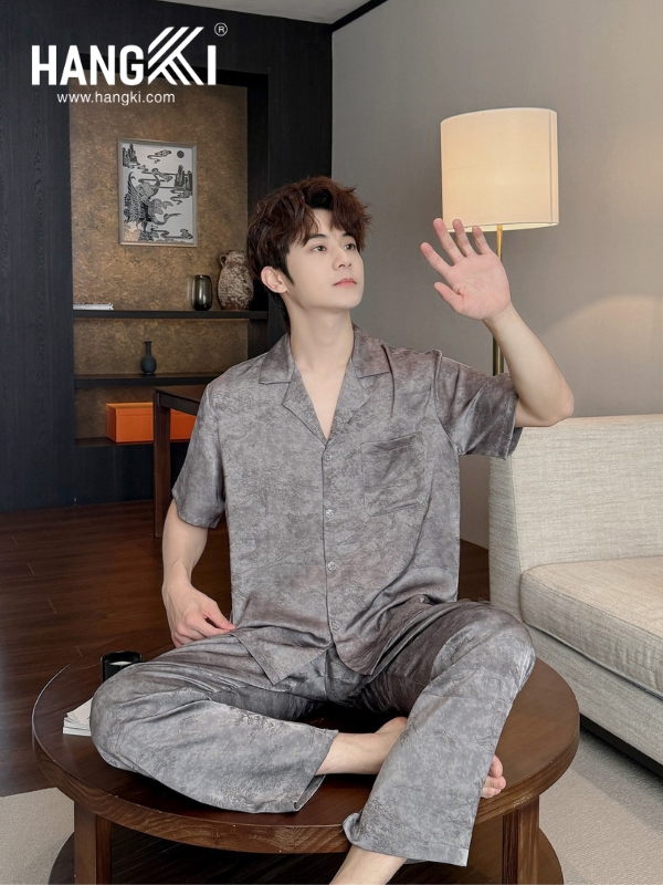 TC127 - Đồ Ngủ Pijama Nam Tay Cộc Quần Dài Lụa