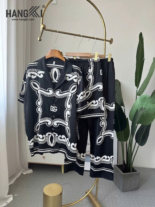 TC131 - Đồ Ngủ Pijama Nam Tay Cộc Quần Dài Lụa