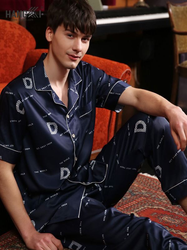 TC17 - Đồ Ngủ Pijama Nam Tay Cộc Quần Dài Lụa