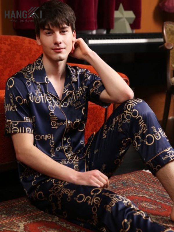 TC18 - Đồ Ngủ Pijama Nam Tay Cộc Quần Dài Lụa
