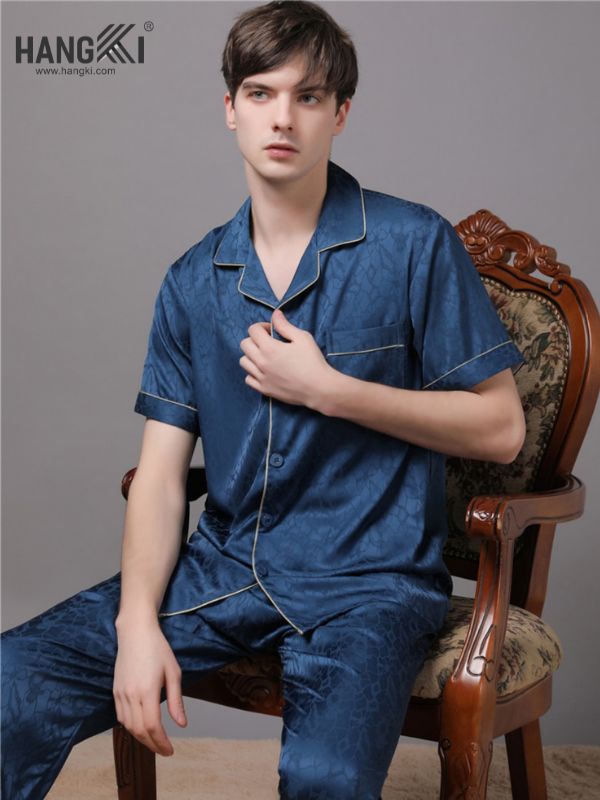 TC19 - Đồ Ngủ Pijama Nam Tay Cộc Quần Dài Lụa