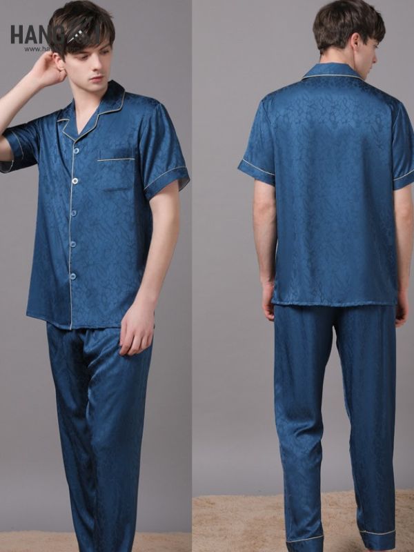 Bộ pijama lụa nam màu xanh navy tay ngắn quần dài, viền trắng, nhìn từ trước và sau