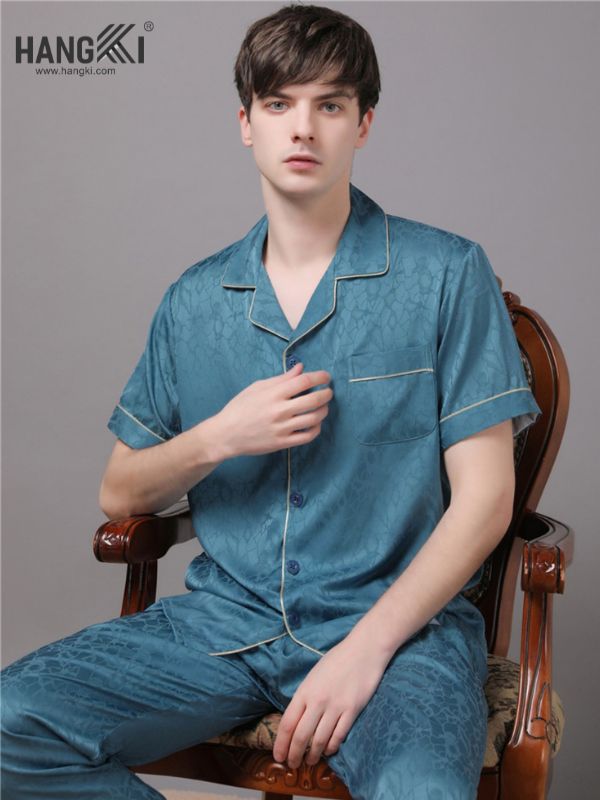 TC19 - Đồ Ngủ Pijama Nam Tay Cộc Quần Dài Lụa