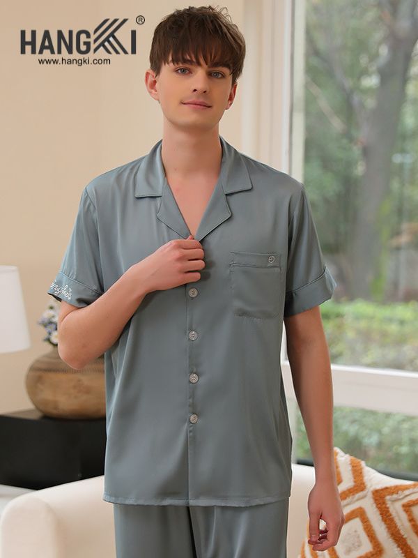 TC28 - Đồ Ngủ Pijama Nam Tay Cộc Quần Dài Lụa