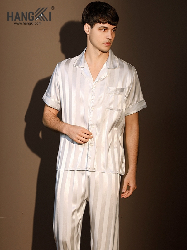TC98 - Đồ Ngủ Pijama Nam Tay Cộc Quần Dài Lụa