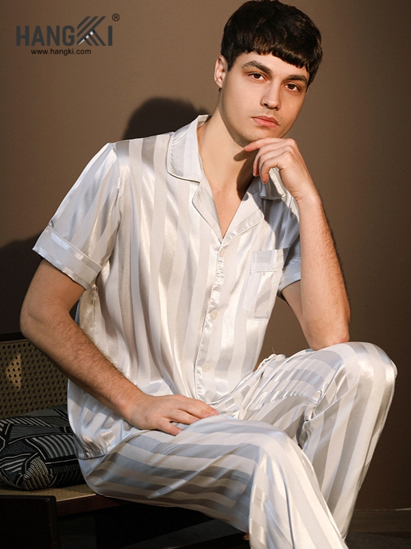 TC98 - Đồ Ngủ Pijama Nam Tay Cộc Quần Dài Lụa