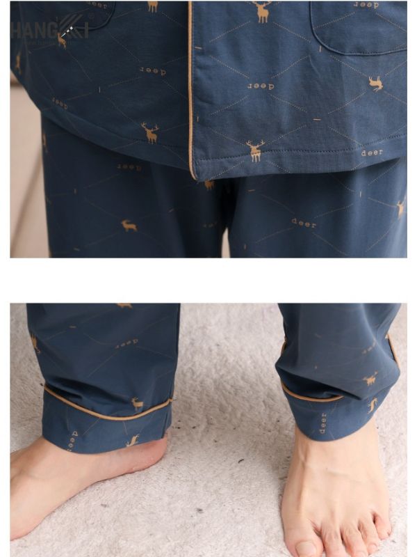 Bộ pijama dài tay màu xanh đậm họa tiết tuần lộc vàng cho nam, chất vải mềm mại