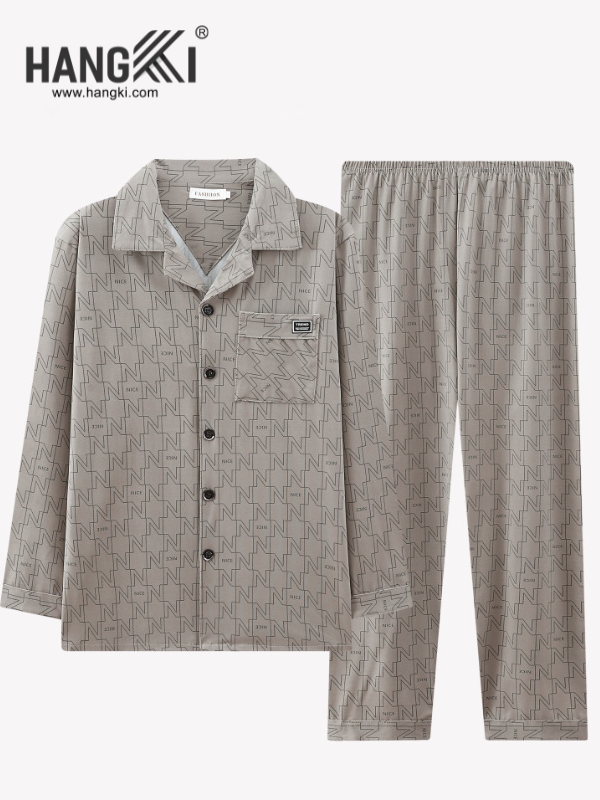Bộ pijama dài tay màu xám họa tiết chữ cho nam thương hiệu Hangki