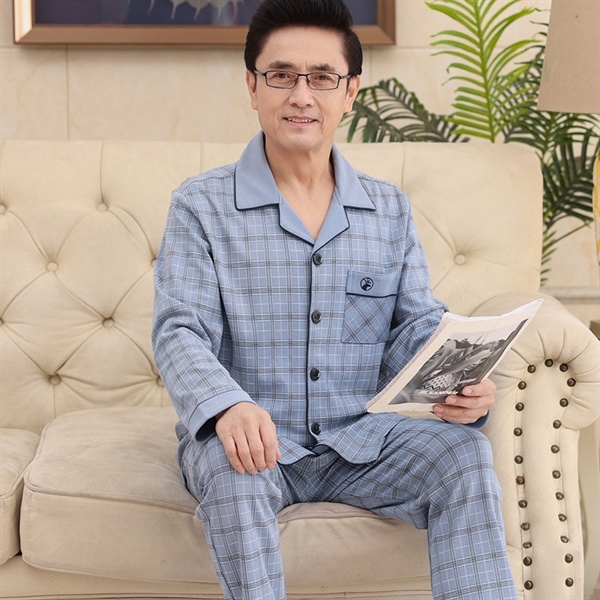 Bộ pijama nam trung niên kẻ caro màu xanh nhạt chất liệu mềm mại mặc ở nhà