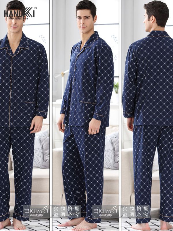 Bộ pijama nam dài tay màu xanh navy họa tiết caro nhỏ chất vải mềm mại thoải mái
