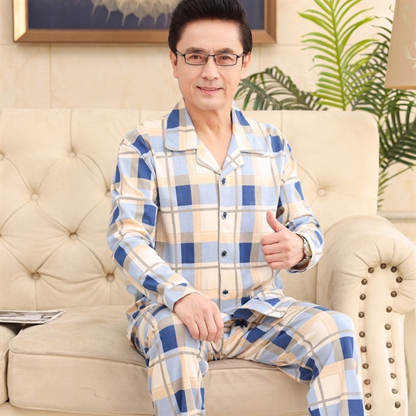 Bộ đồ ngủ nam trung niên kẻ caro xanh be dài tay quần dài chất vải mềm mại