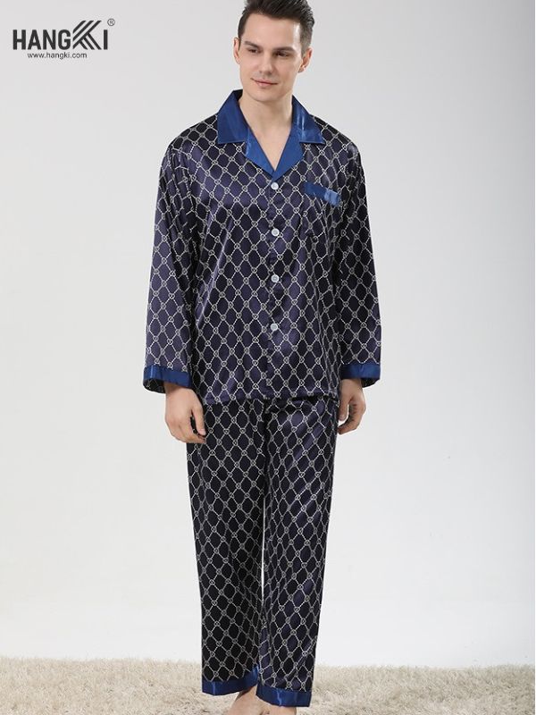 Bộ pijama lụa nam dài tay màu xanh navy họa tiết caro nhỏ thương hiệu Hangki