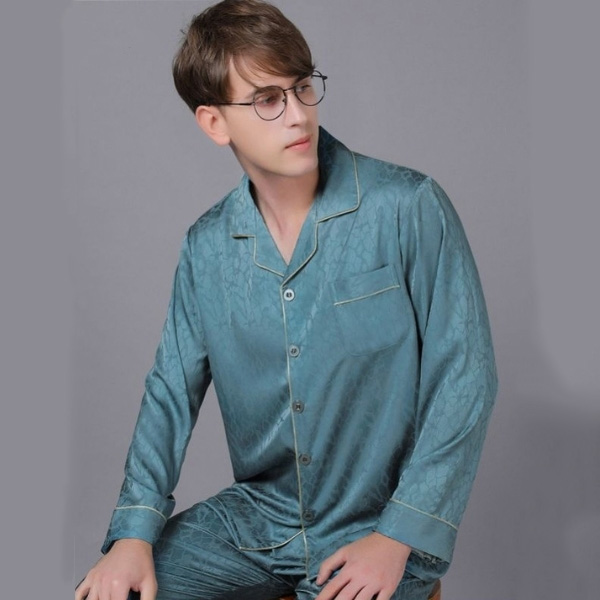Bộ pijama lụa nam màu xanh dài tay cổ bẻ cài khuy dành cho mùa thu đông