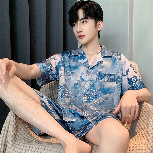 Bộ đồ ngủ nam tay ngắn họa tiết xanh pastel chất lụa satin mềm mại