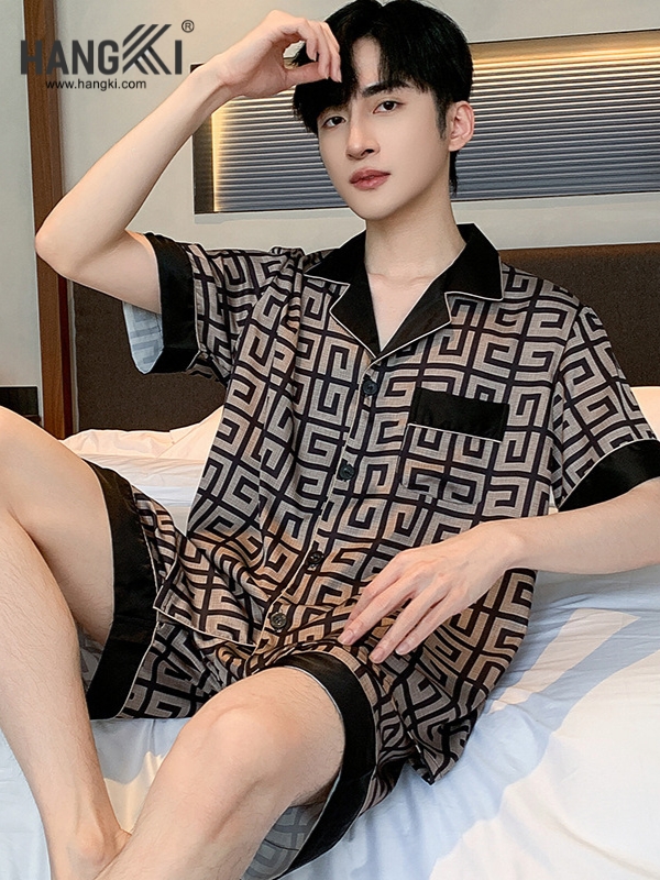 Bộ đồ ngủ nam HANGKI họa tiết hình học màu nâu đen chất liệu lụa ngắn tay quần short