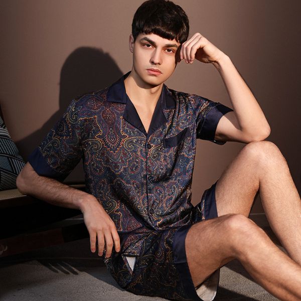 Bộ đồ ngủ lụa nam tay ngắn quần short họa tiết paisley màu xanh navy sang trọng